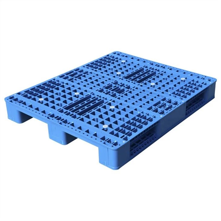 Palete de plástico para uso em estantes de armazém